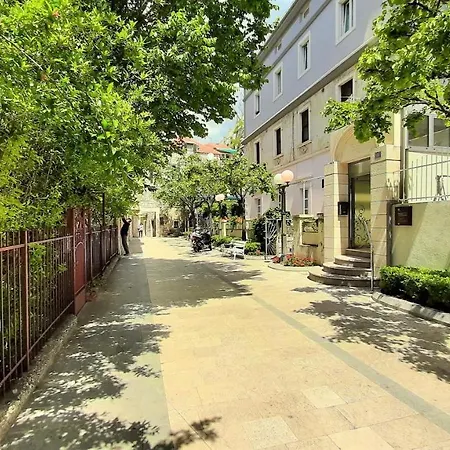 Center